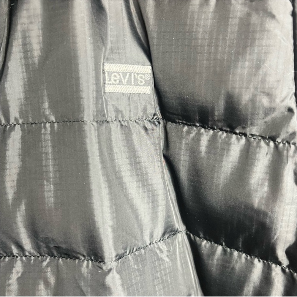 LEVI’S Edie Packable Jacket - Picture 6 of 15